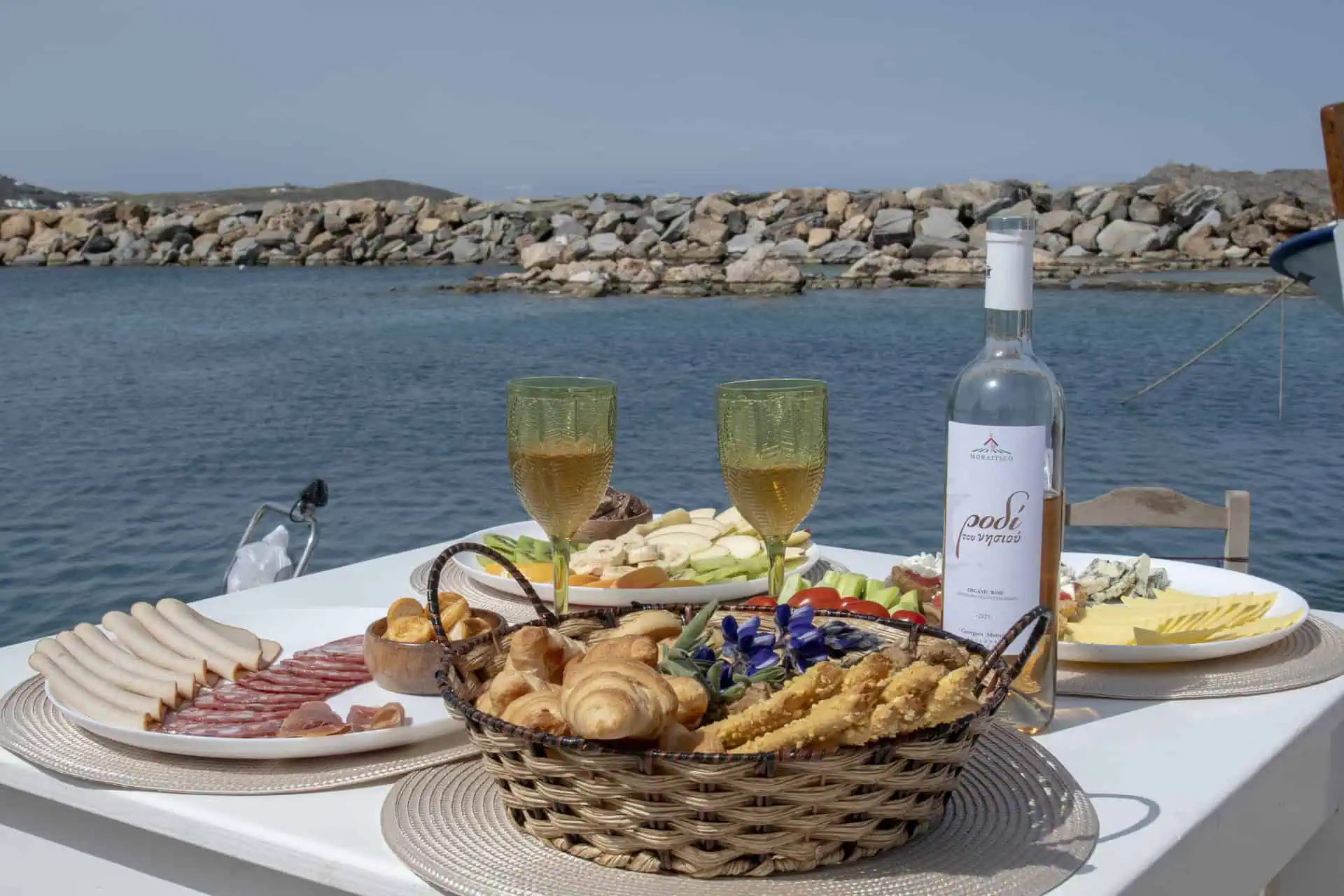 Savoring aboard Zeppos II photoshoot 1